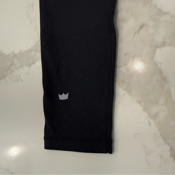 SHEFIT Boss Leggings High Rise 7/8 Length Compression Women’s Luxe/Large Black - Picture 12 of 13